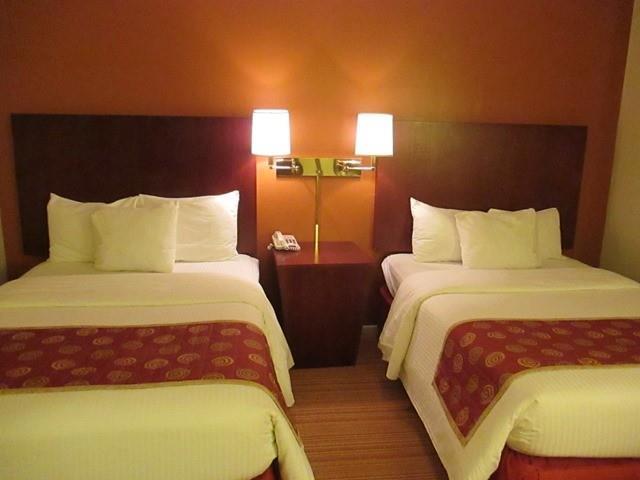 Red Carpet Inn And Suites Plymouth Rum bild